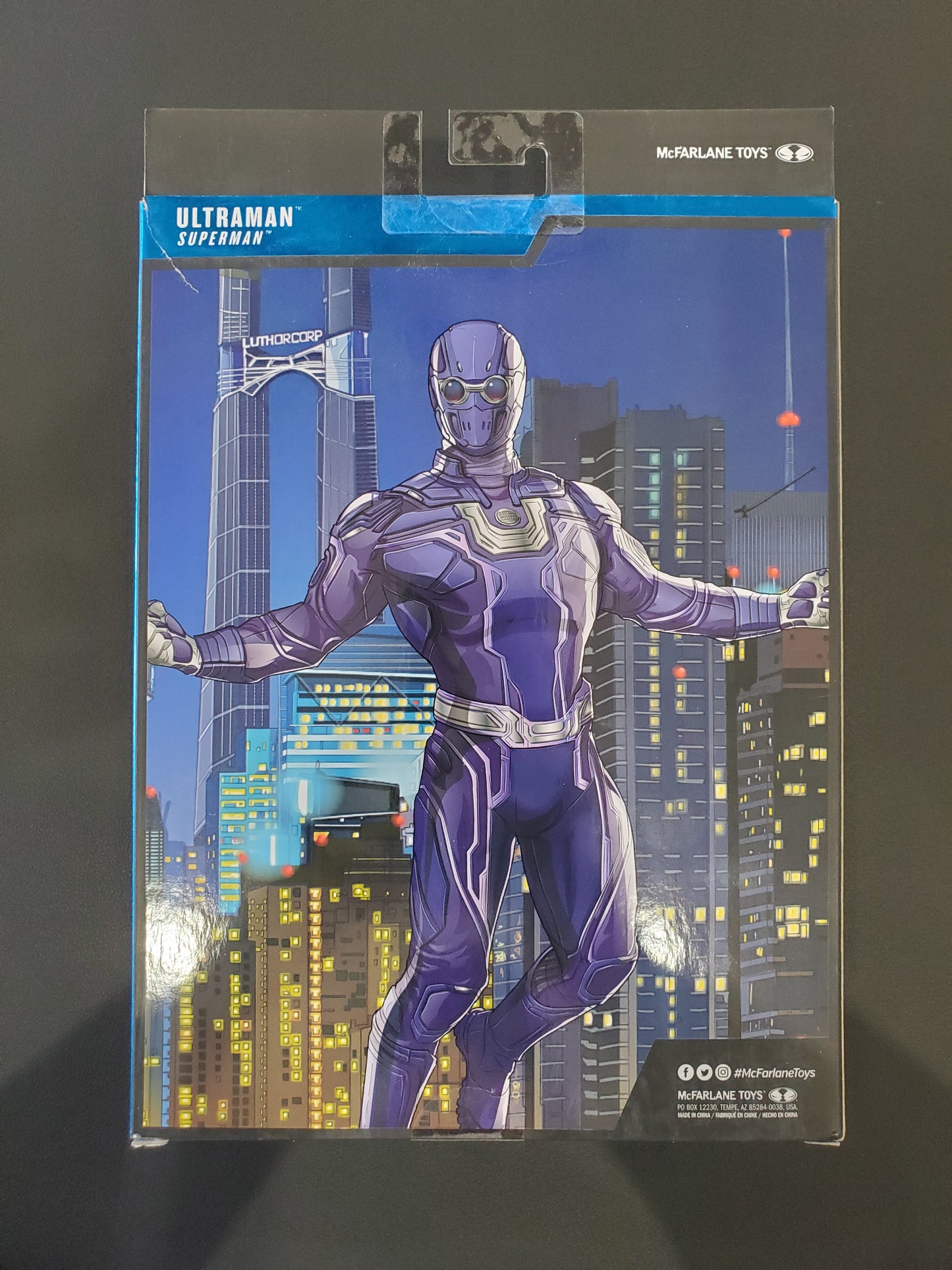 McFarlane - DC - Multiverse - Ultraman