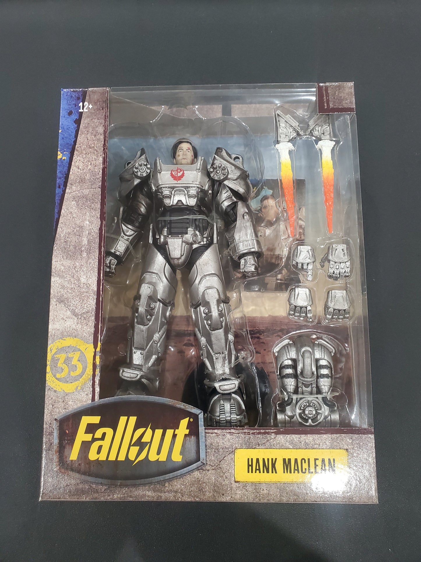 McFarlane Toys - Fallout - Hank Maclean