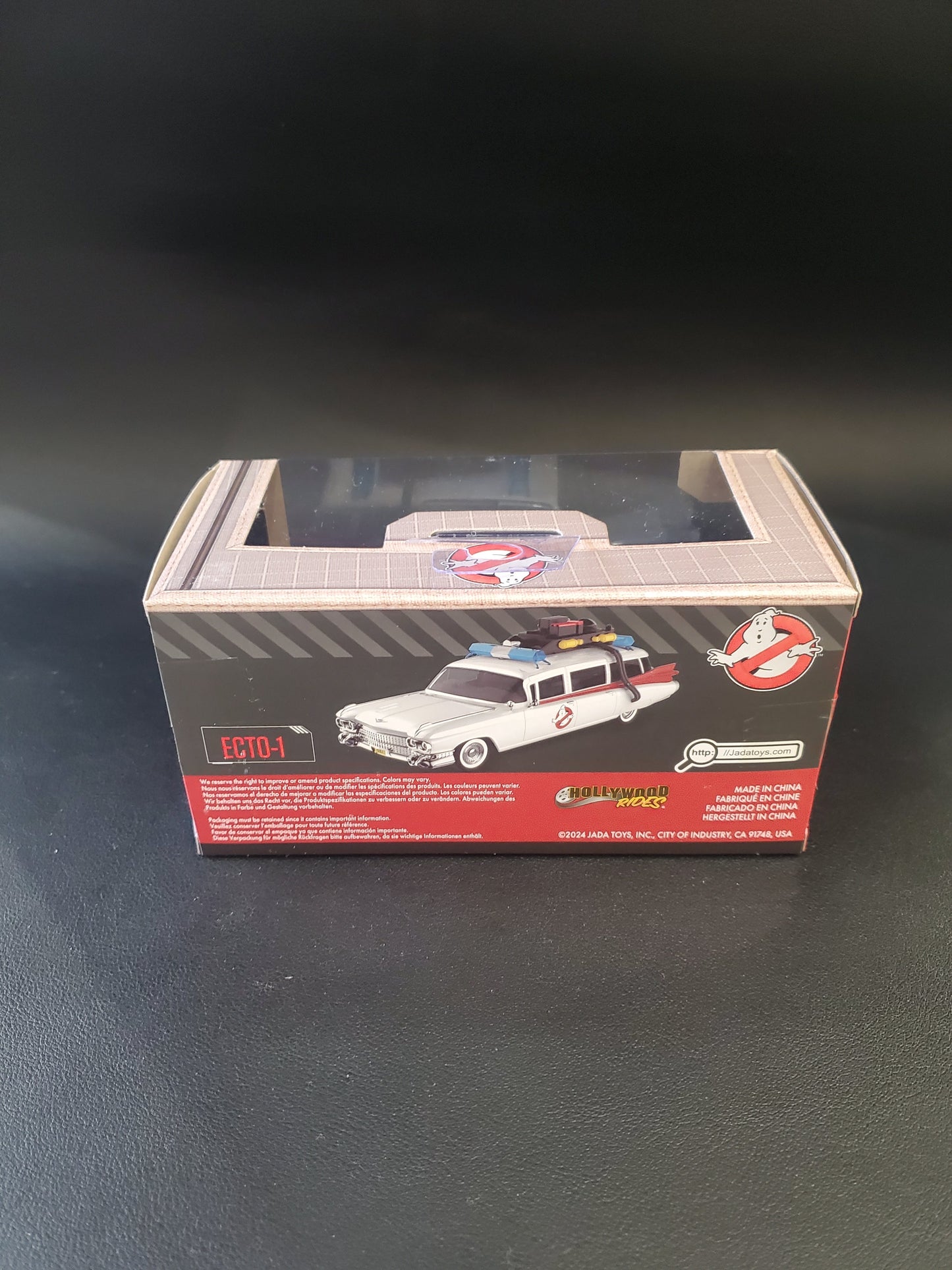 Jada - ECTO-1 (1:32)