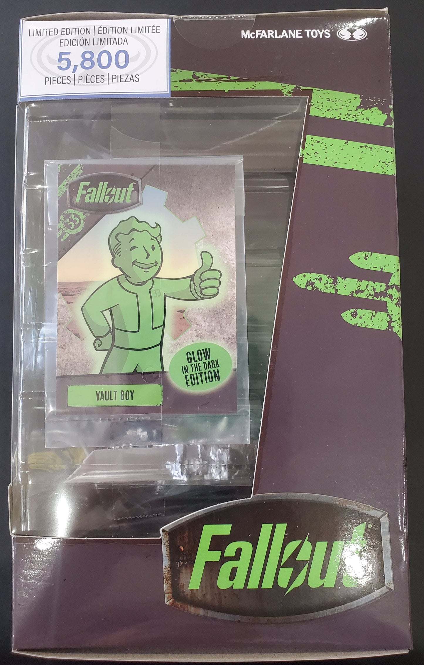 McFarlane Toys - Fallout - Vault Boy Glow in the Dark Edition
