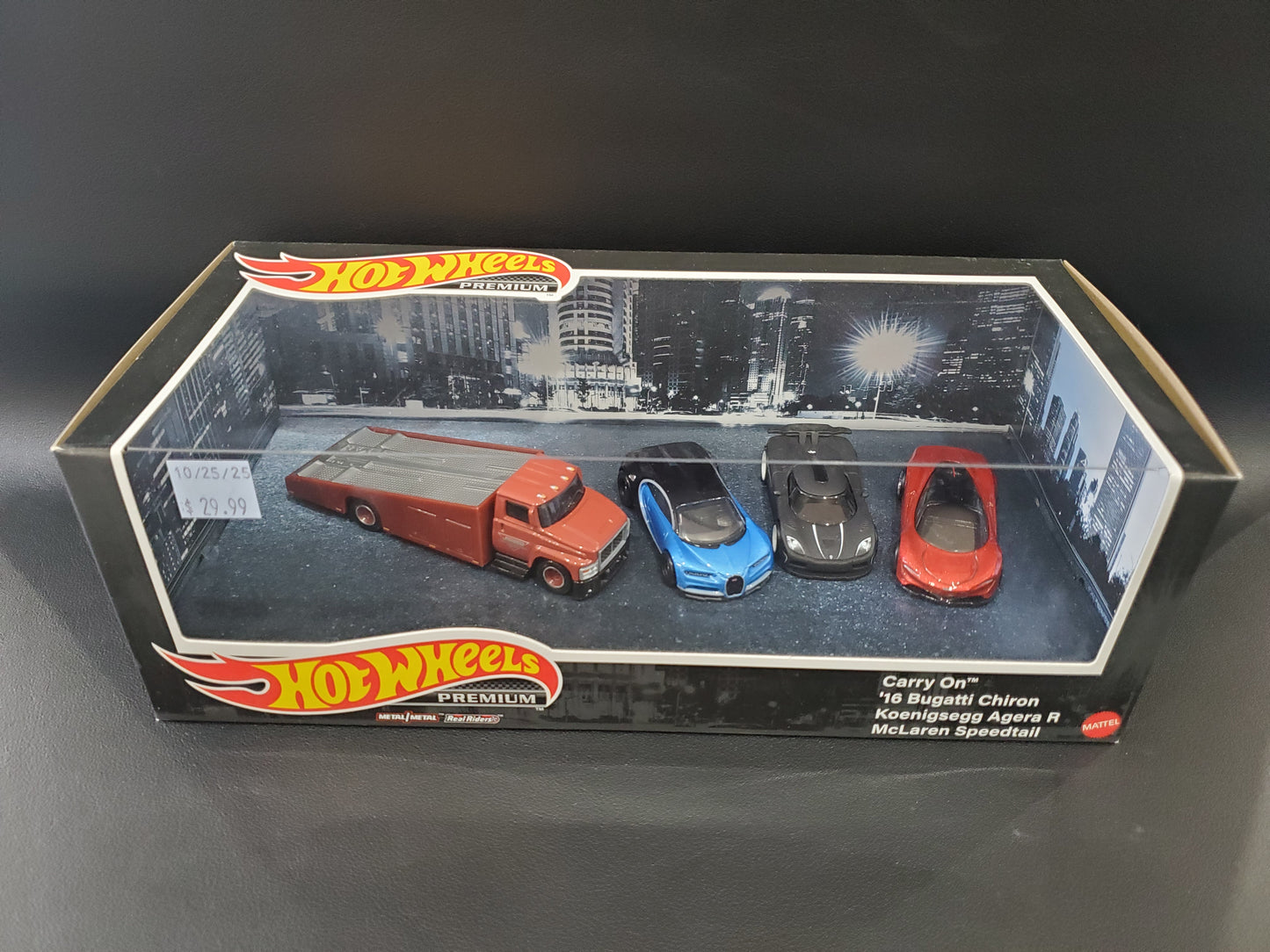 Hot Wheels Premium - Carry On Collector Set